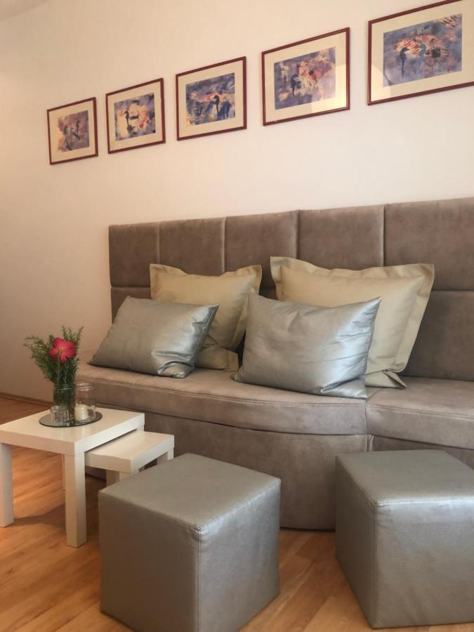 Apartment Natasa Palit エクステリア 写真