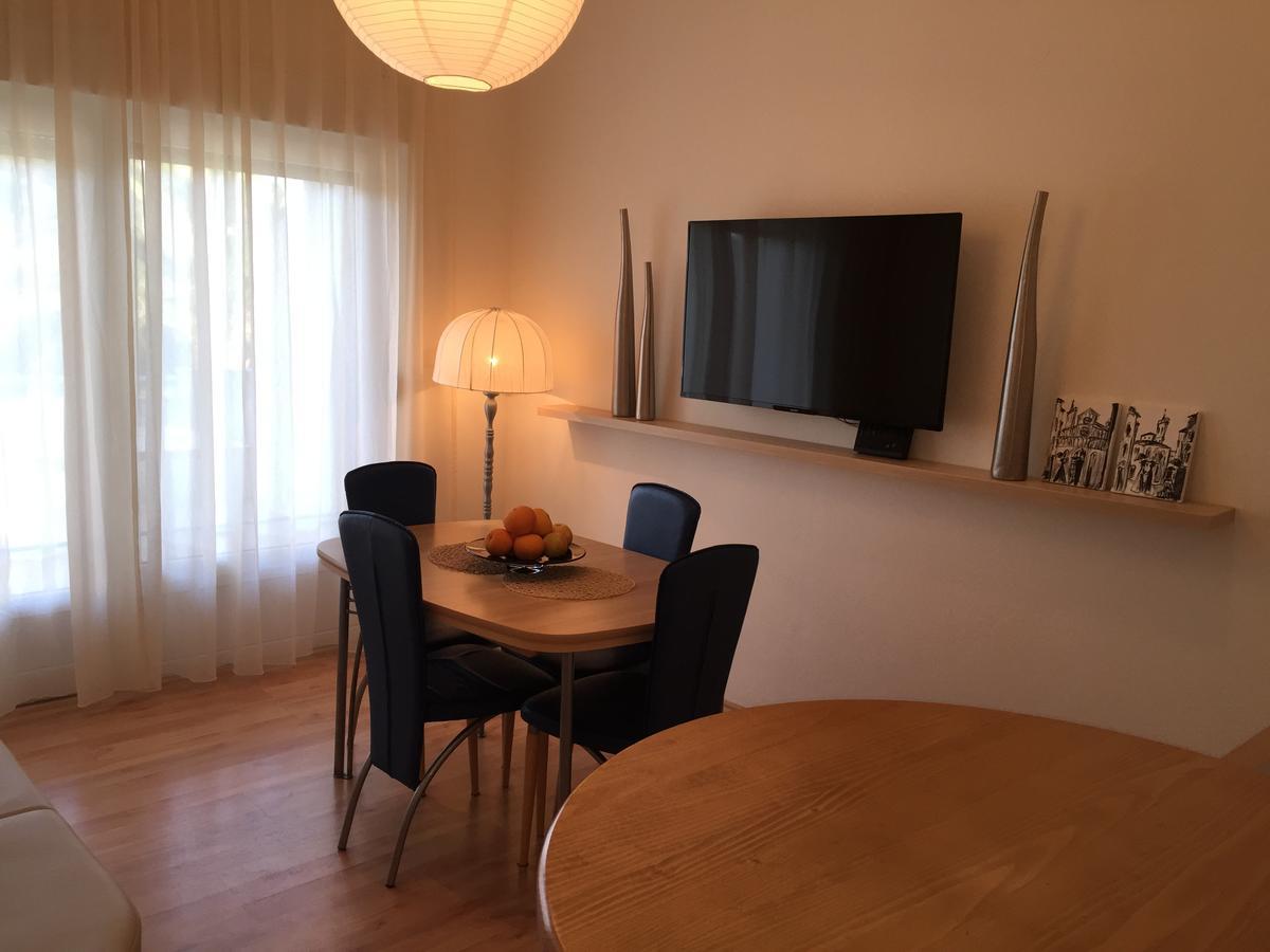 Apartment Natasa Palit エクステリア 写真
