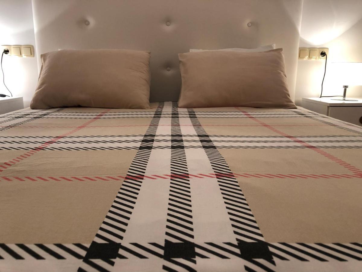 Apartment Natasa Palit エクステリア 写真