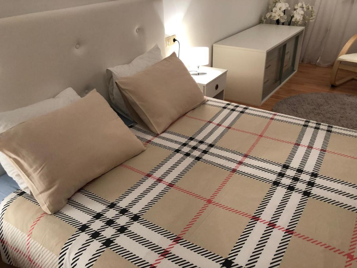Apartment Natasa Palit エクステリア 写真